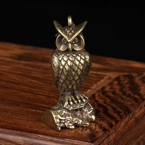 Collectible Brass OWL pendant - Picture 3 of 8